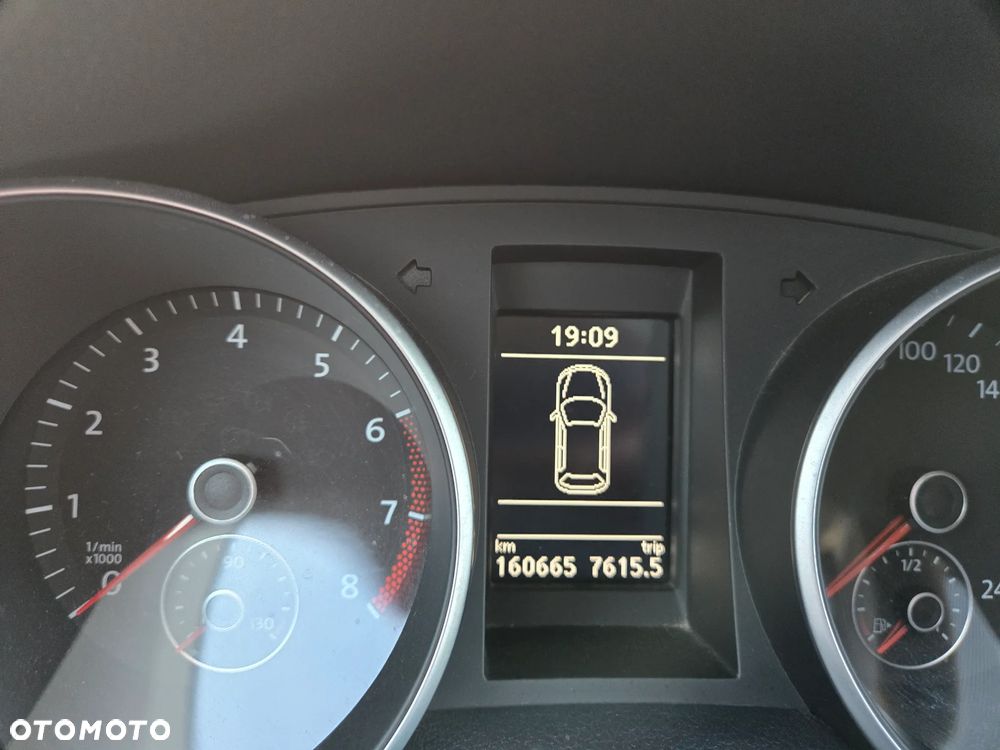 Volkswagen Golf 1.2 TSI Style - 19