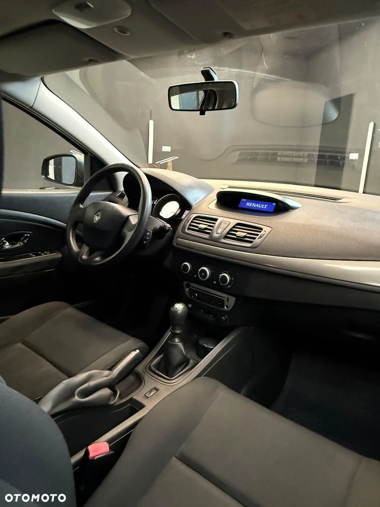 Renault Megane 1.6 16V Authentique Euro5 - 6