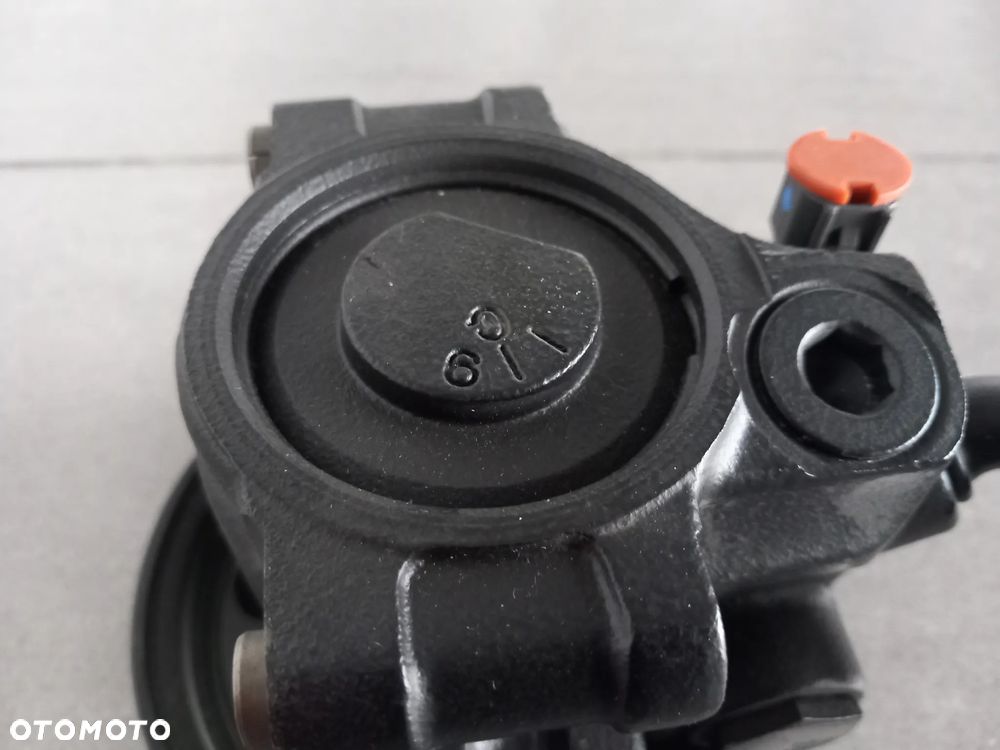 Pompa wspomagania Ford Focus 1998-2005 1358540 - 3