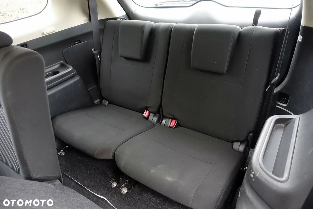 Mitsubishi Outlander 2.2 DI-D 4WD Intense - 15