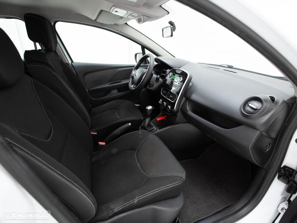 Renault Clio 1.5 dCi Zen - 9