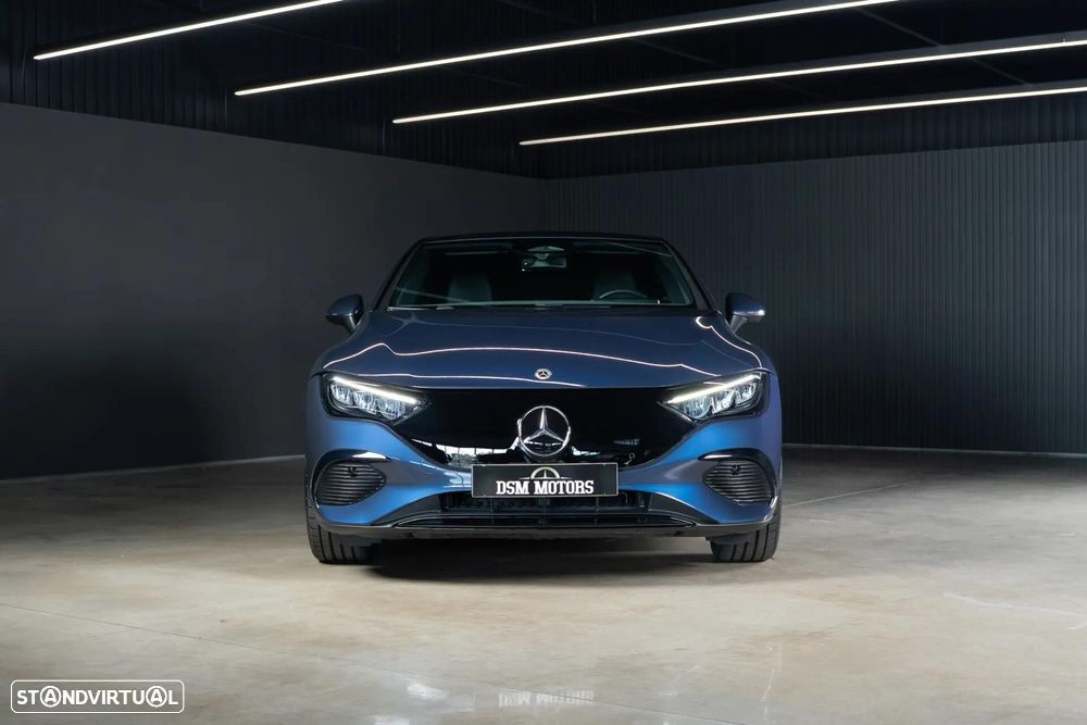 Mercedes-Benz EQE 300 Electric Art — fotografia 3