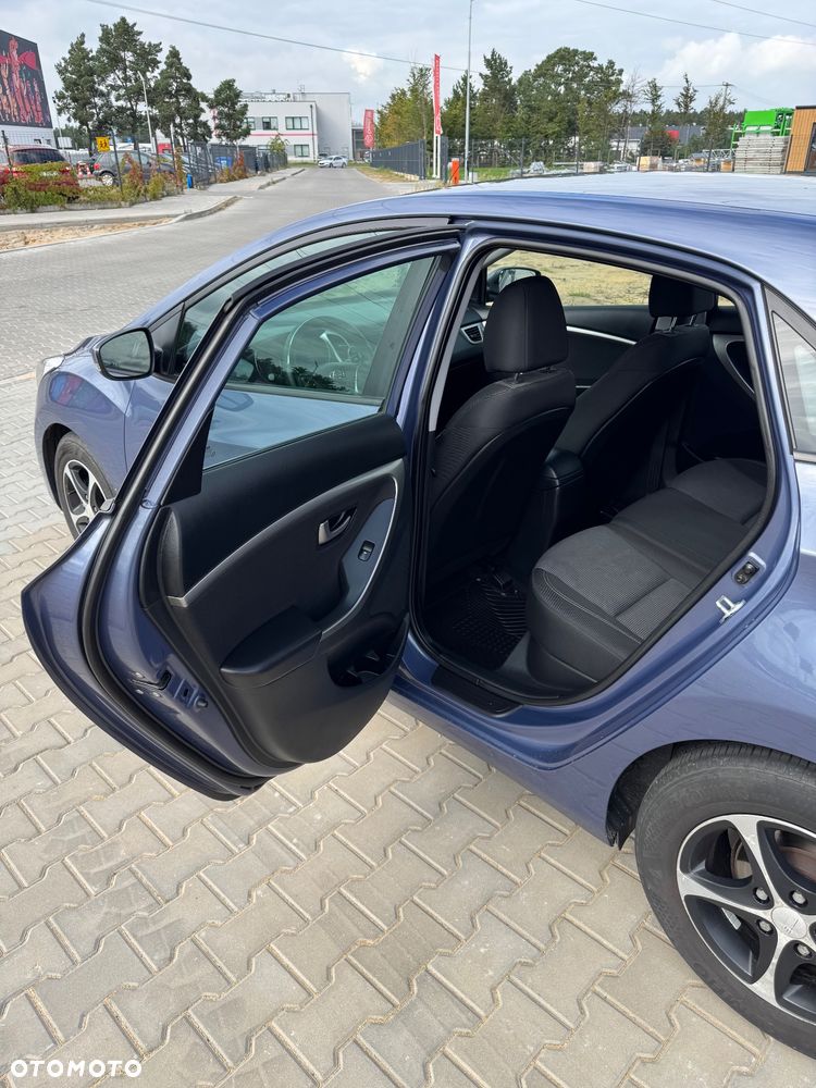 Hyundai i30 - 22