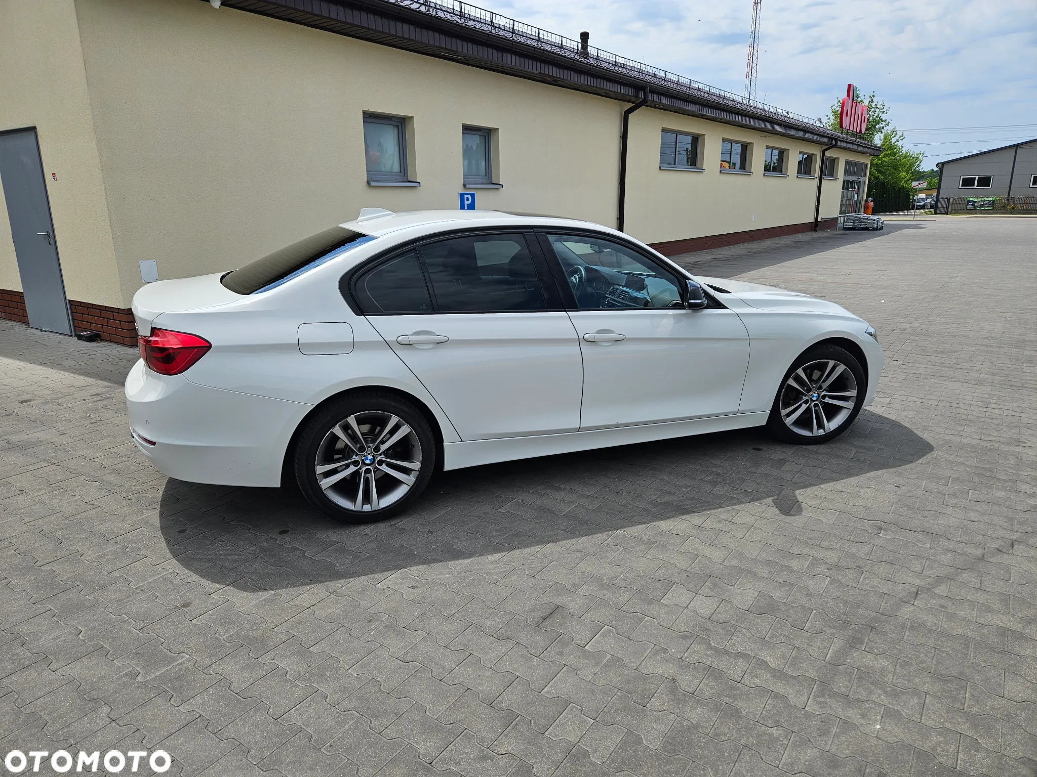 BMW Seria 3 320i xDrive Sport Line - 8
