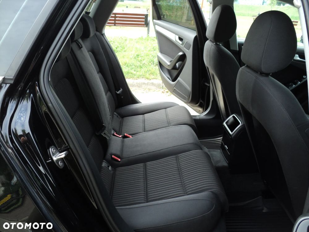 Audi A4 Avant 2.0 TDI DPF Ambiente - 11