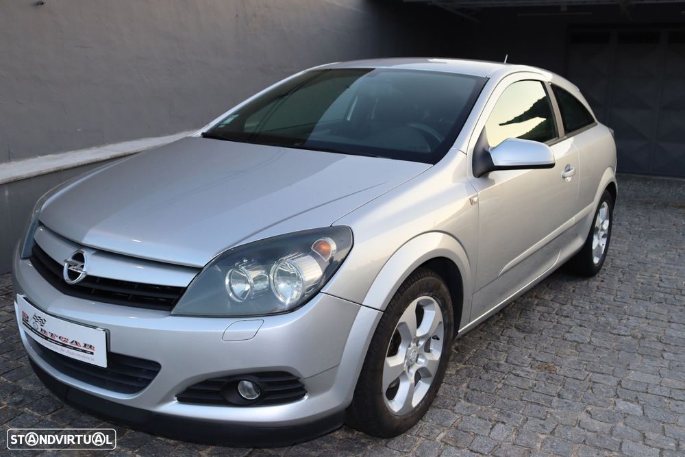 Opel Astra GTC 1.3 CDTi - 2