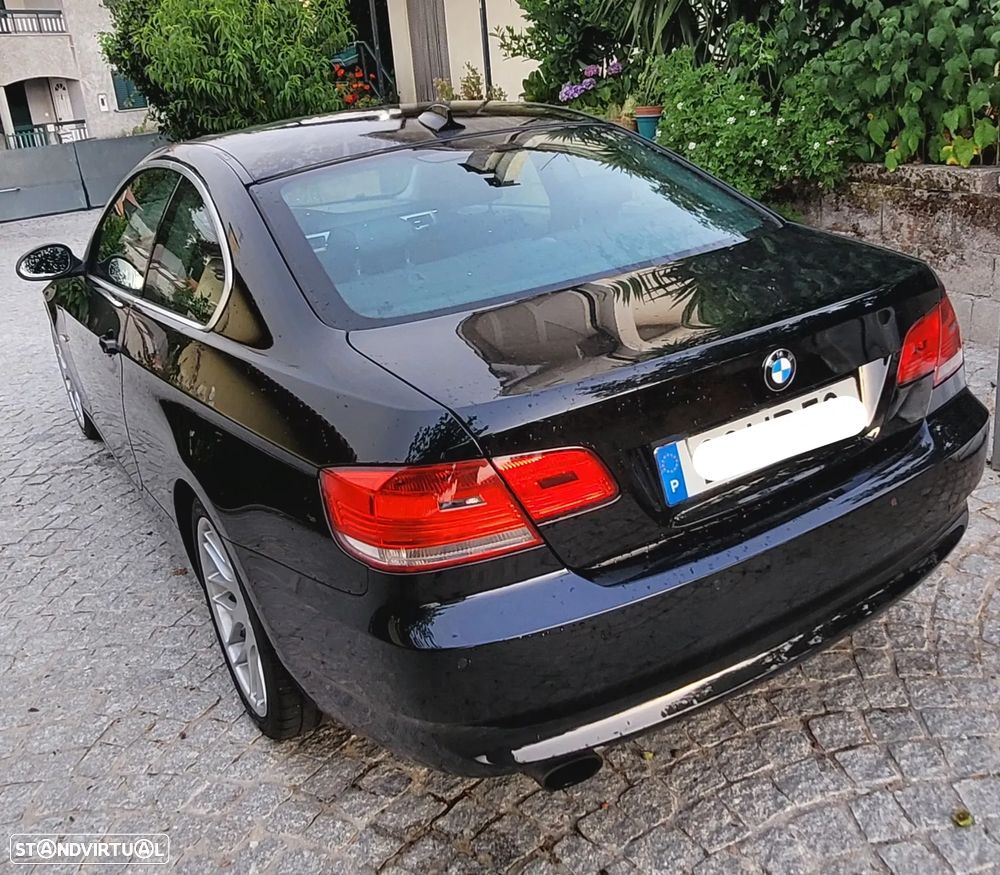 BMW 320 d Coupe - 3