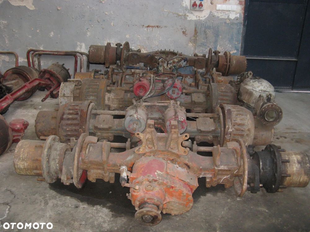 Steyr  Man reduktor kabina części - 5