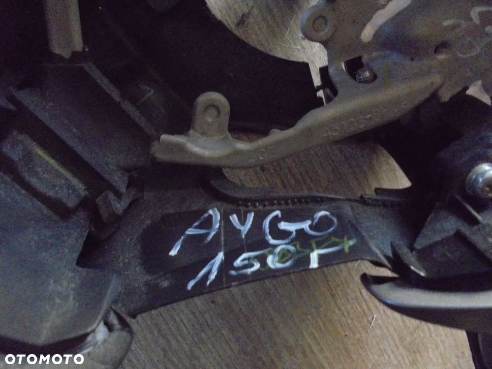 TOYOTA AYGO KIEROWNICA - 2