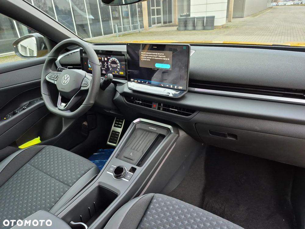 Volkswagen T-Roc 1.5 TSI R-Line Plus DSG - 9