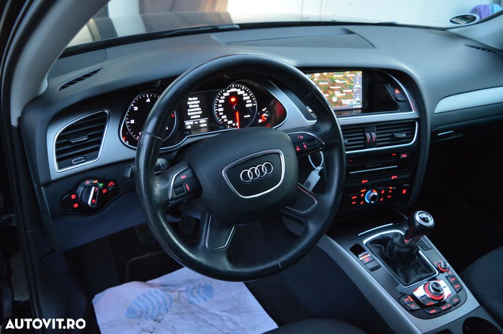 Audi A4 2.0 TDI DPF Ambition - 28