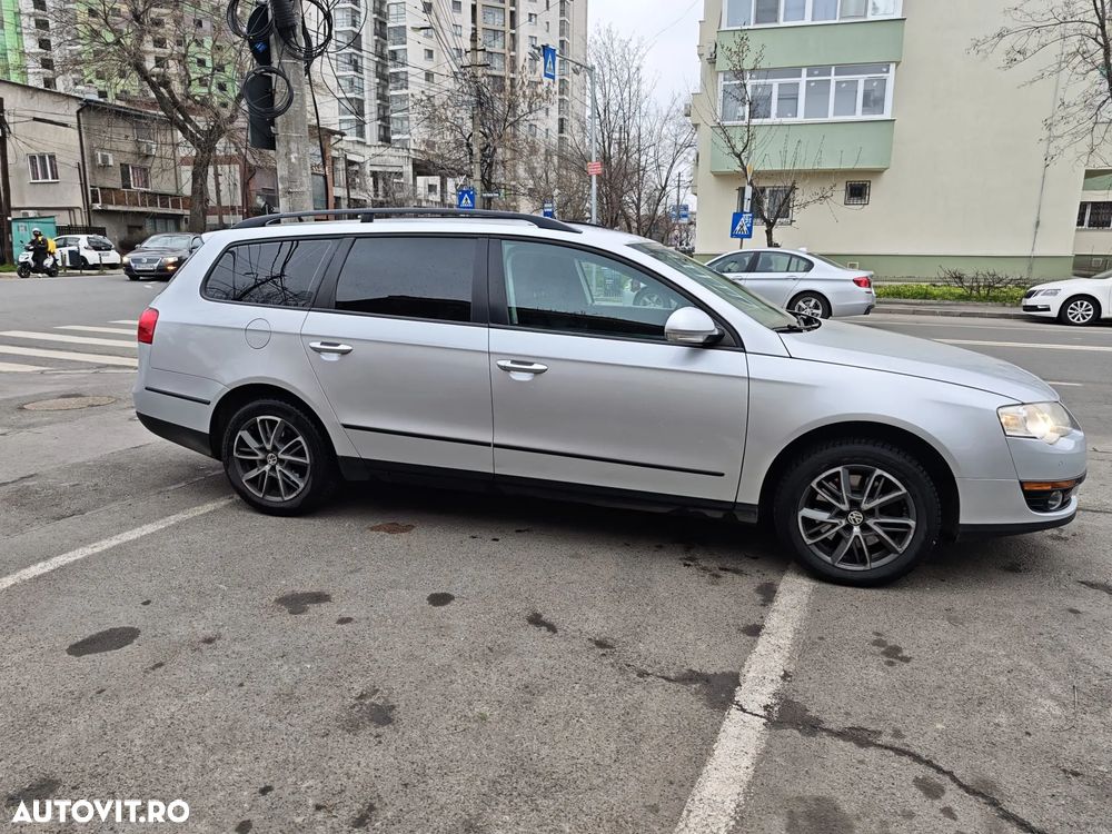 Volkswagen Passat - 4