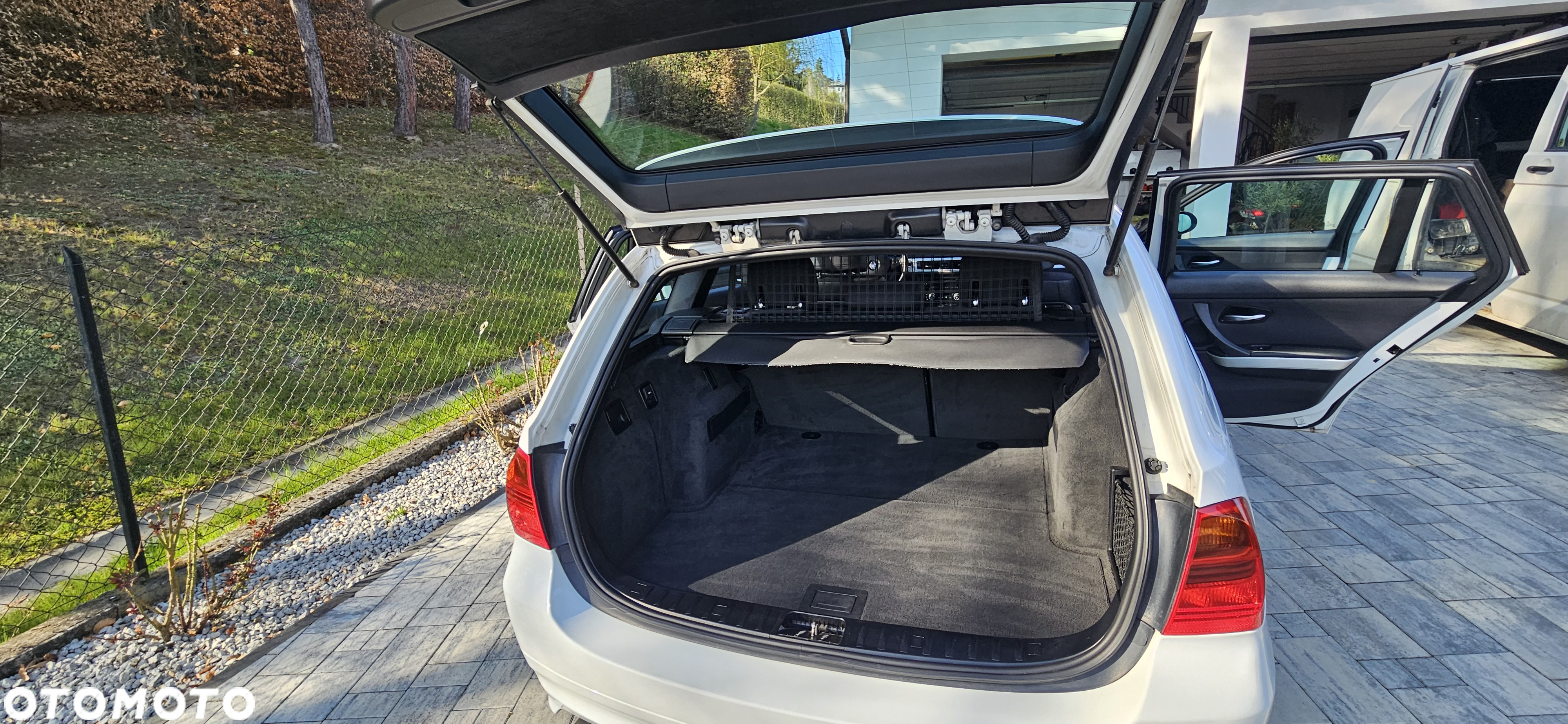 BMW Seria 3 320d - 15