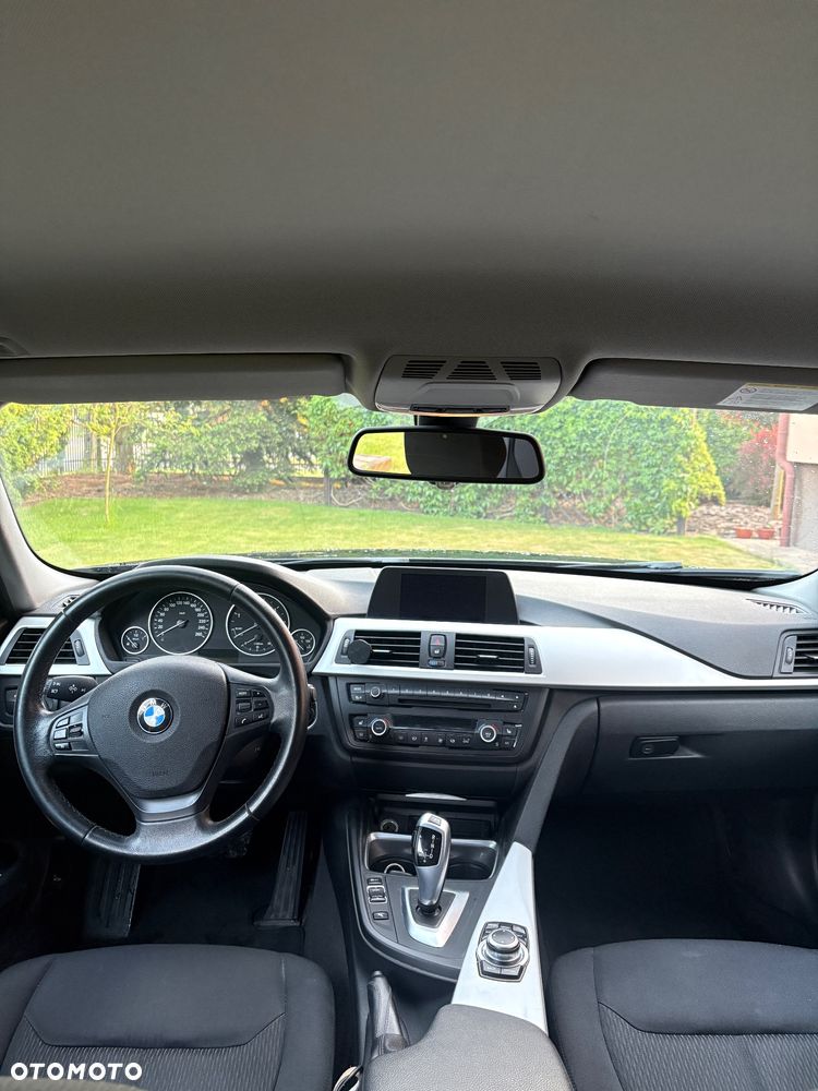BMW Seria 3 - 10