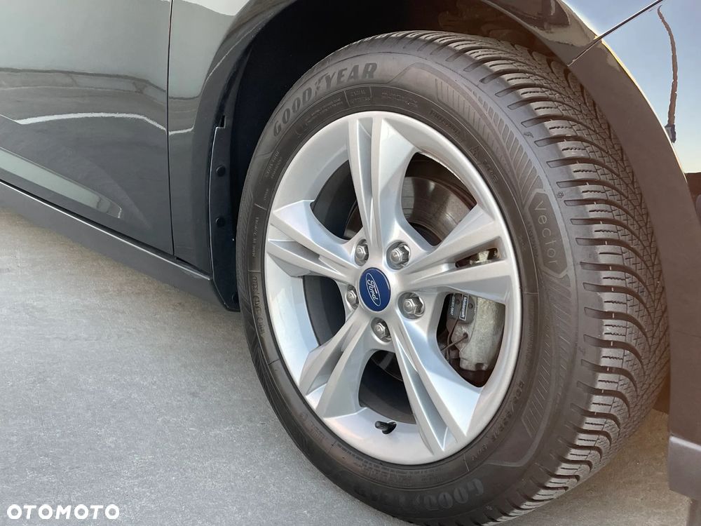 Ford Focus 1.0 EcoBoost SYNC Edition ASS - 8