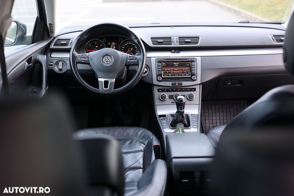 Volkswagen Passat Variant 2.0 TDI BlueMotion Technology Business Edition - 8