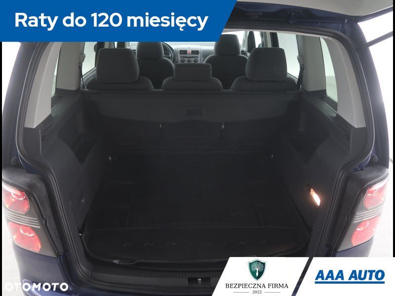 Volkswagen Touran - 15