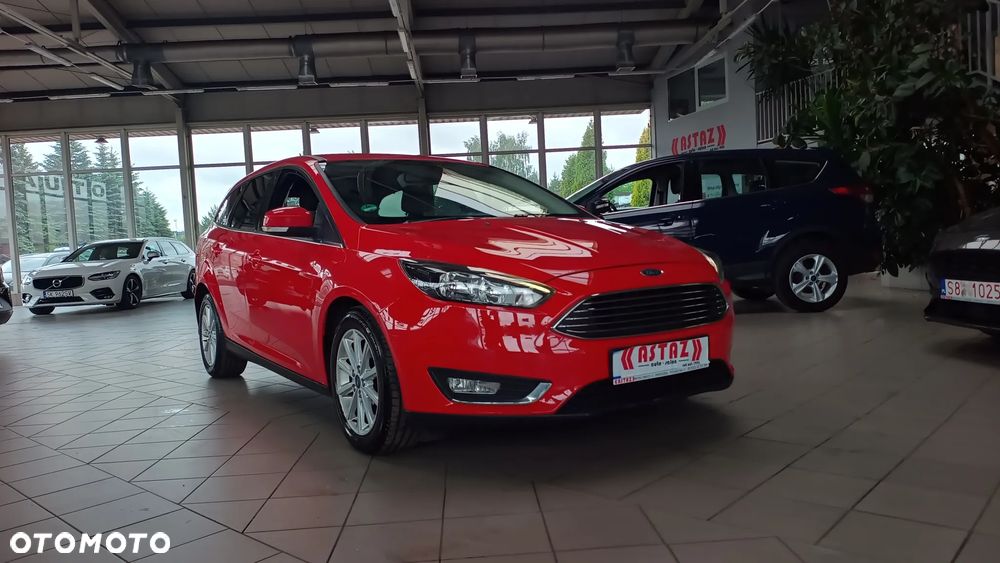 Ford Focus 1.5 EcoBoost Titanium ASS - 4