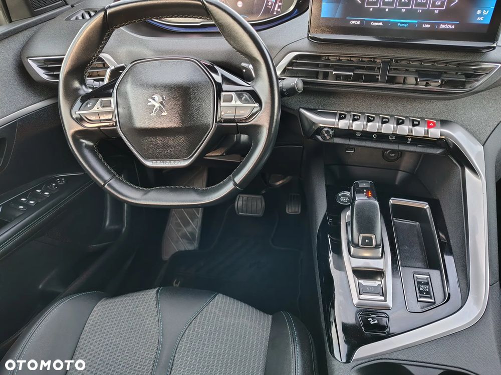 Peugeot 3008 1.5 BlueHDi Allure Pack S&S EAT8 - 17