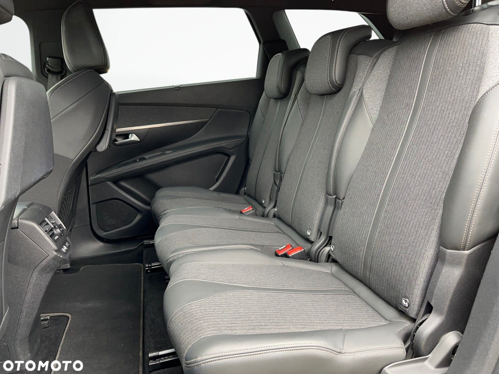 Peugeot 5008 - 15