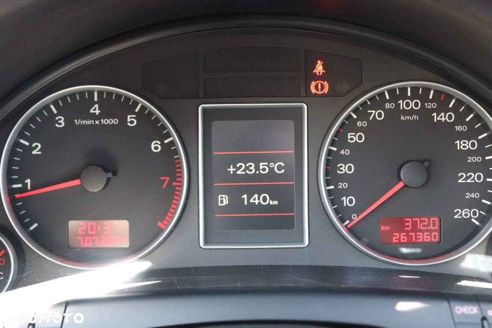 Audi A4 Avant 1.8 T quattro - 33