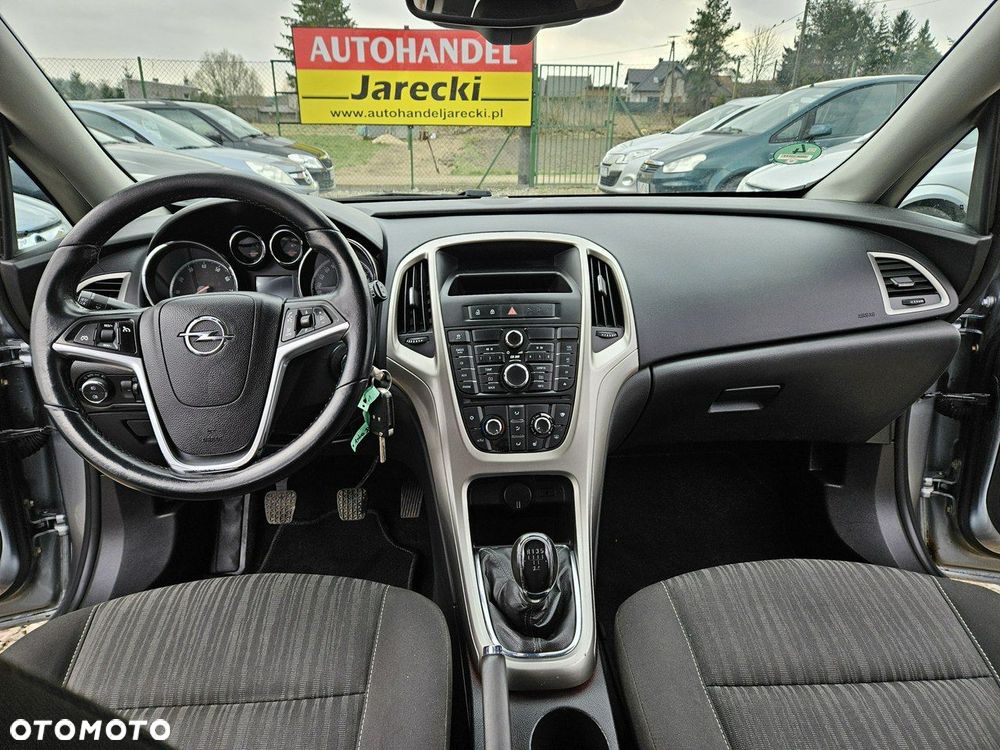 Opel Astra - 12