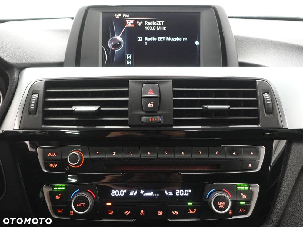 BMW Seria 3 325d Blue Performance Sport Line - 31