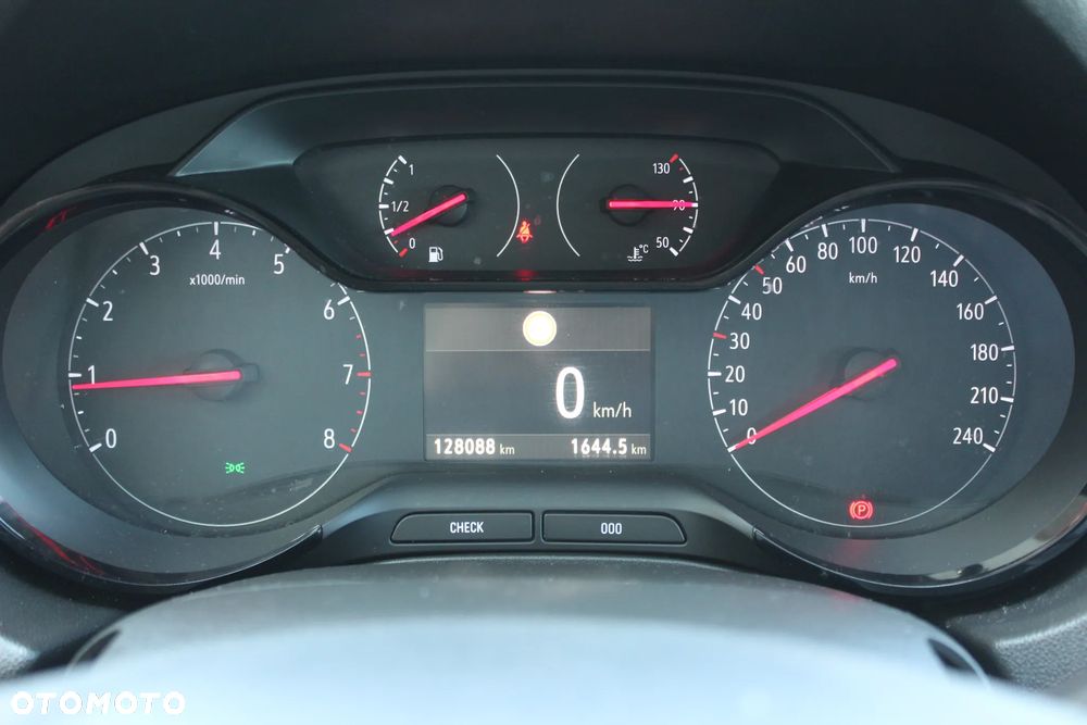 Opel Grandland X 1.2 Start/Stop Ultimate - 28