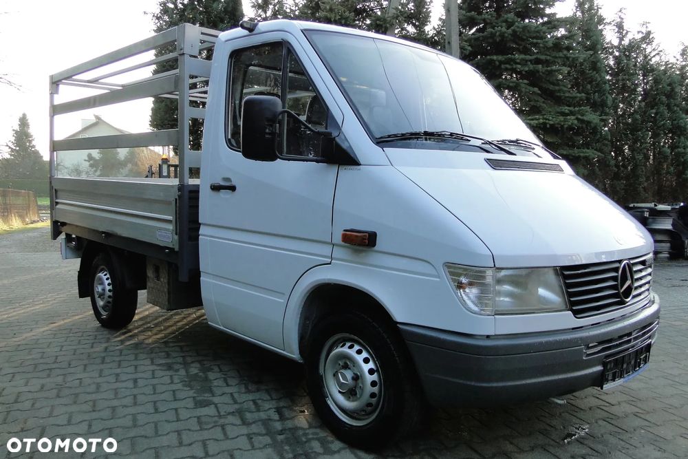 Mercedes-Benz Sprinter - 3