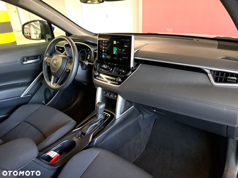 Toyota Corolla Cross 2.0 Hybrid Style - 17