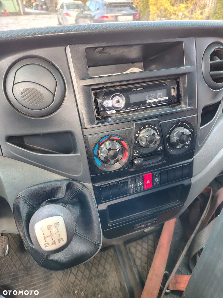 Iveco DAILY 35-12 - 16