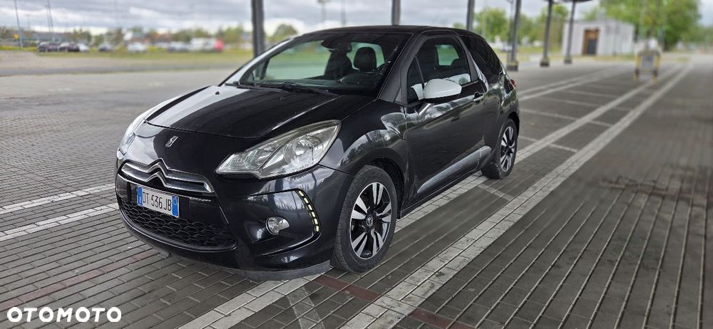 Citroën DS3 HDi 90 FAP (99g) SoChic - 2