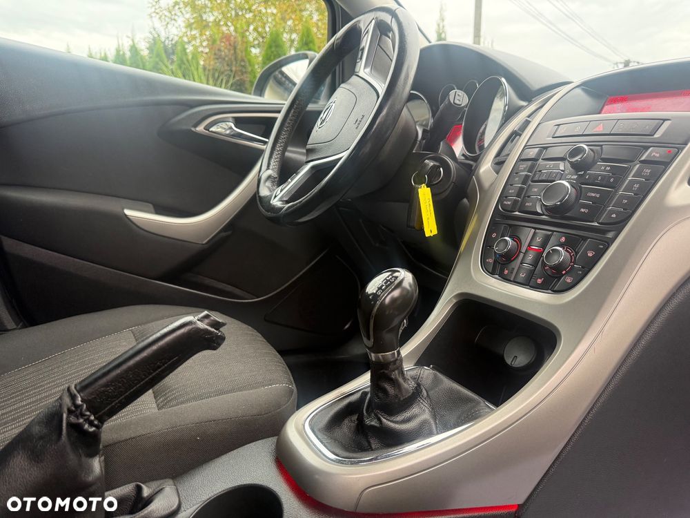 Opel Astra 1.4 Turbo Innovation - 12