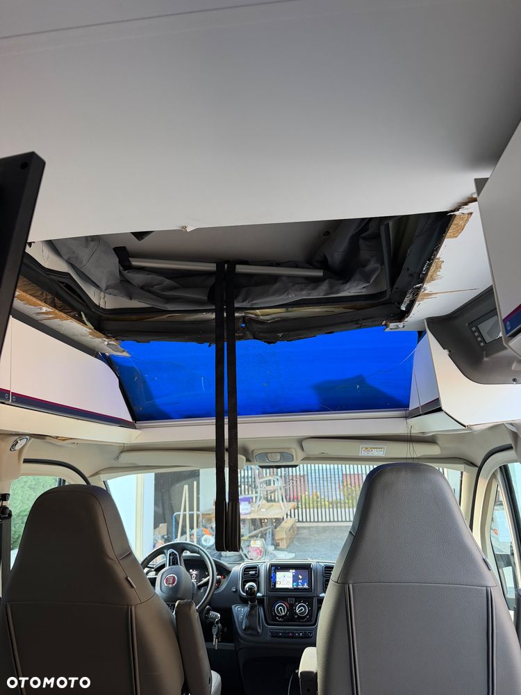 Adria 640SGX Twin Sports - 25