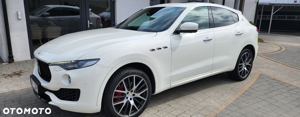 Maserati Levante Diesel Granlusso - 4