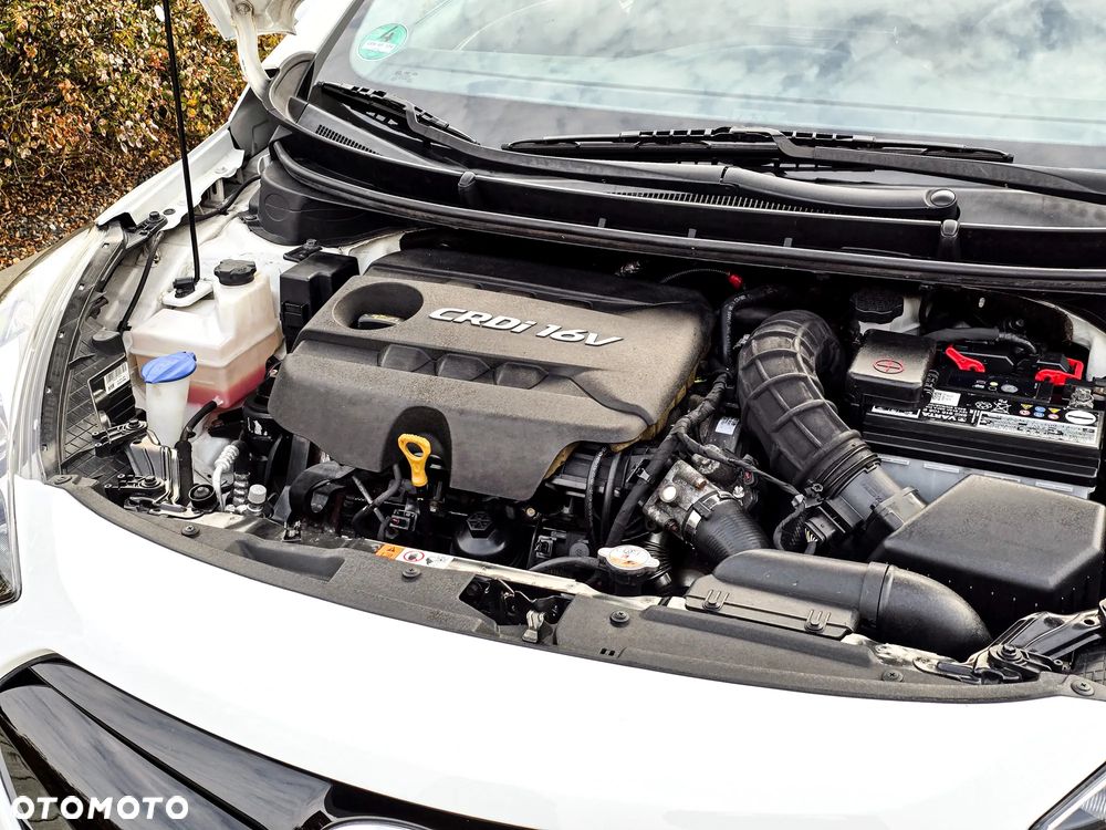 Hyundai i30 i30cw 1.4 CRDi Advantage - 33