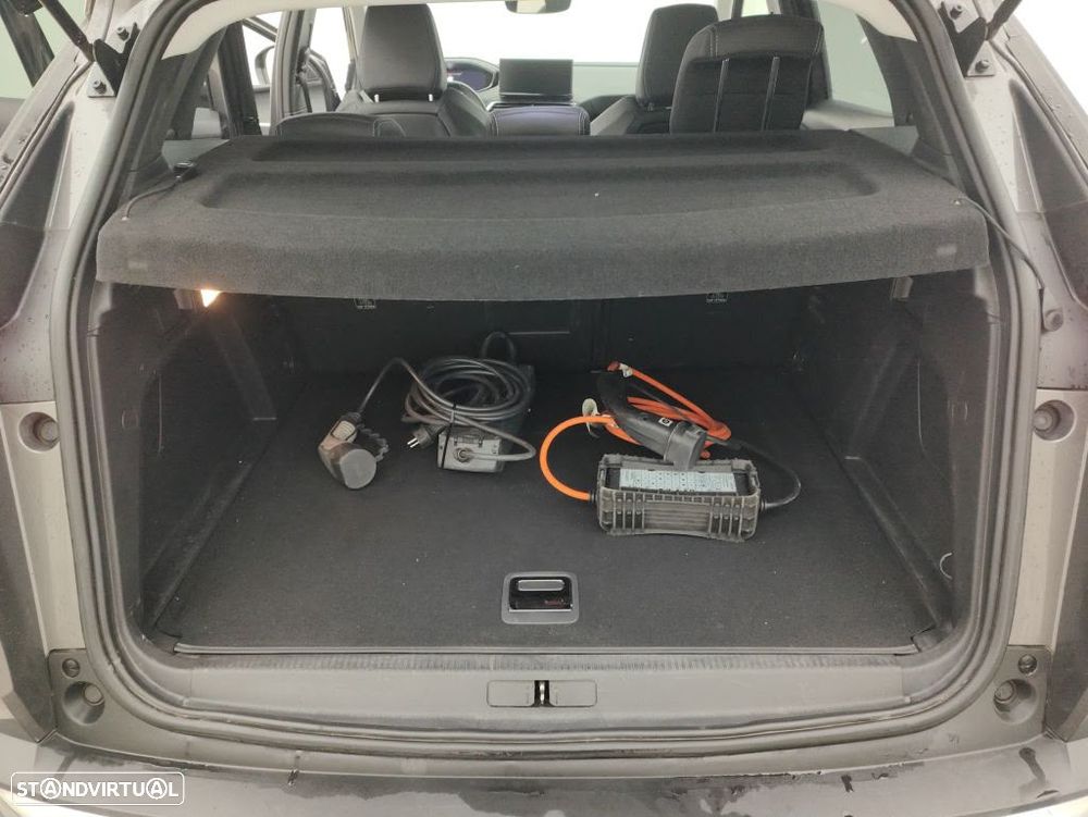 Peugeot 3008 225 e-EAT8 Allure Pack - 10