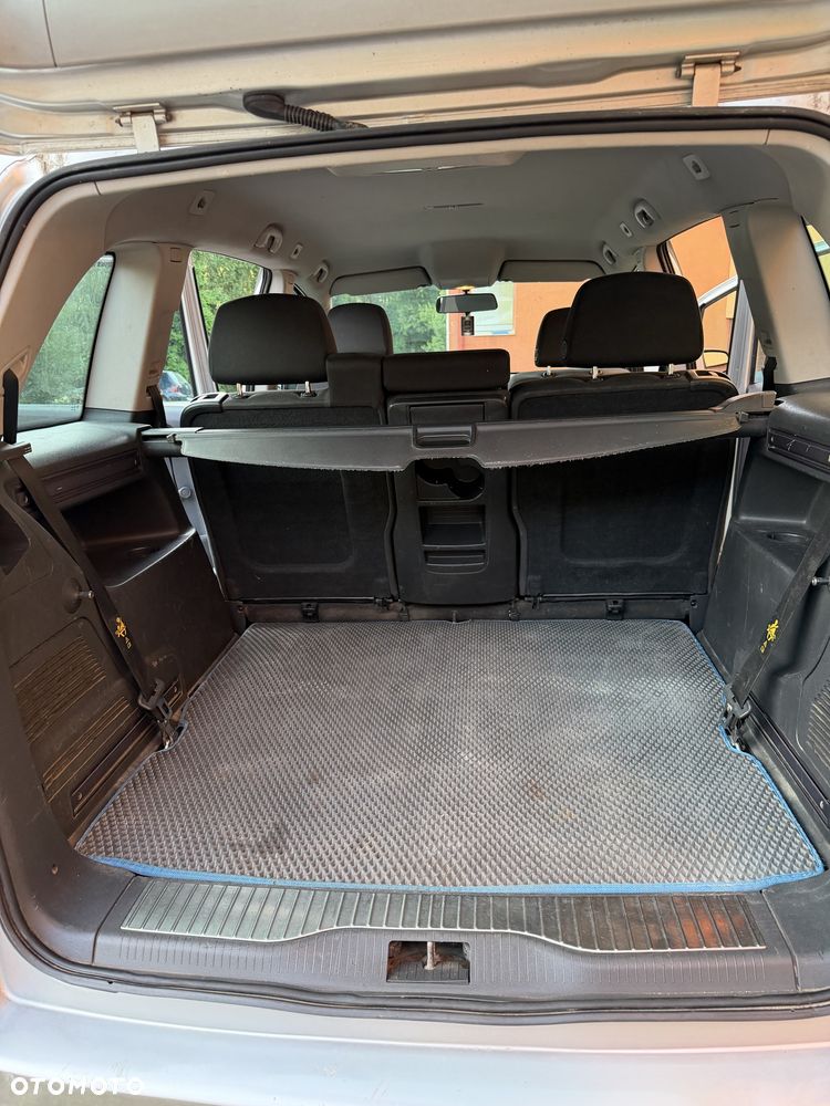 Opel Zafira - 6