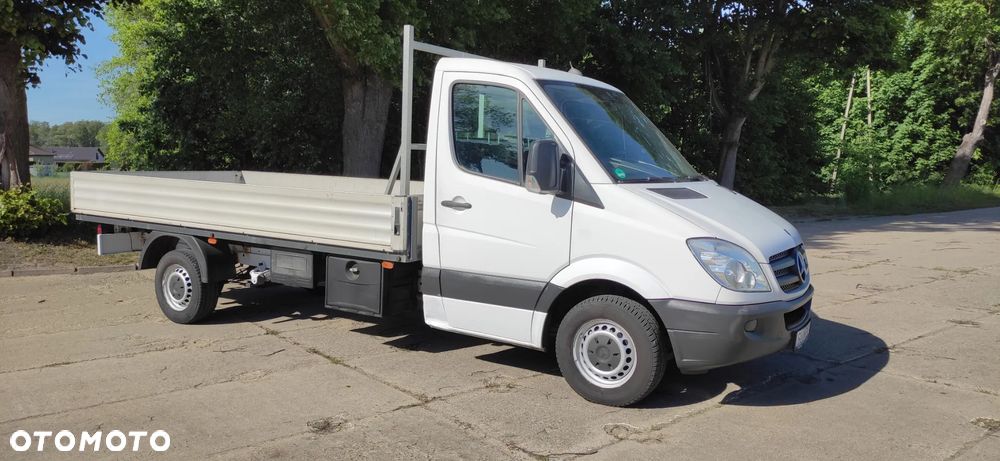 Mercedes-Benz Sprinter - 7