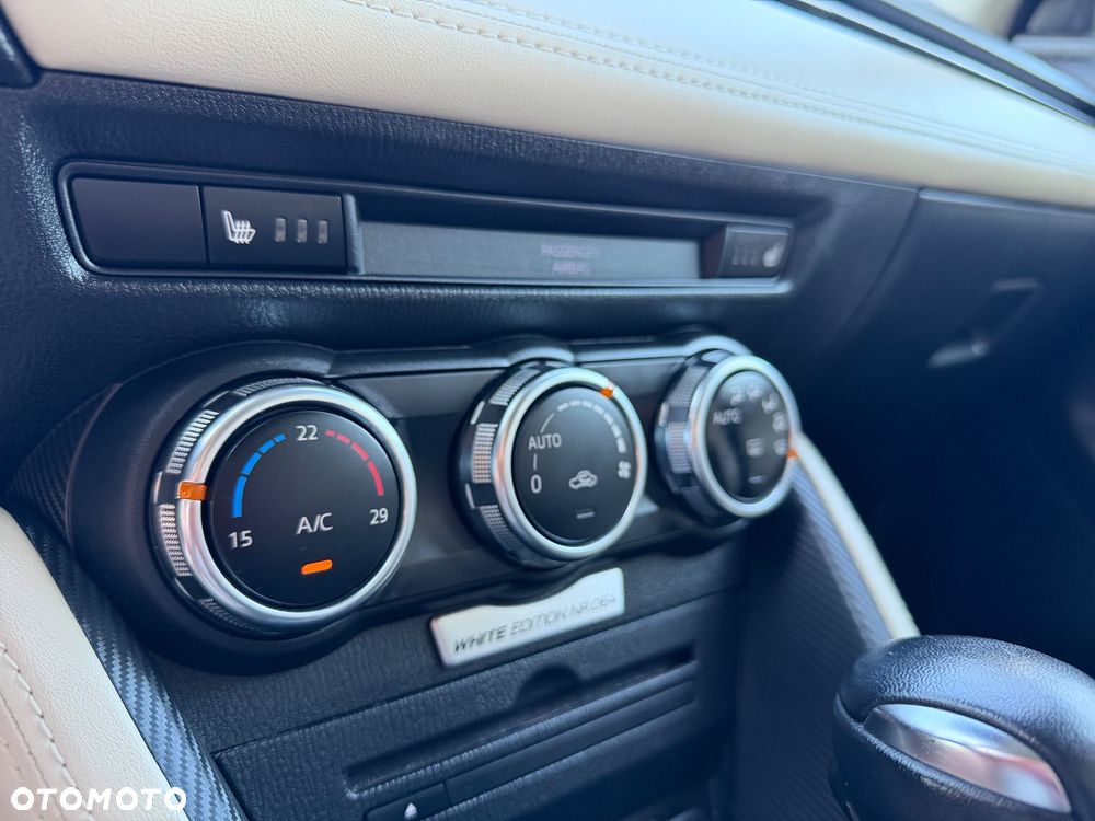 Mazda 2 SKYACTIV-G 90 White Edition - 20