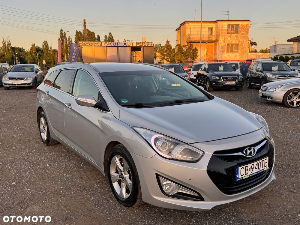Hyundai i40 1.7 CRDi Comfort + - 16