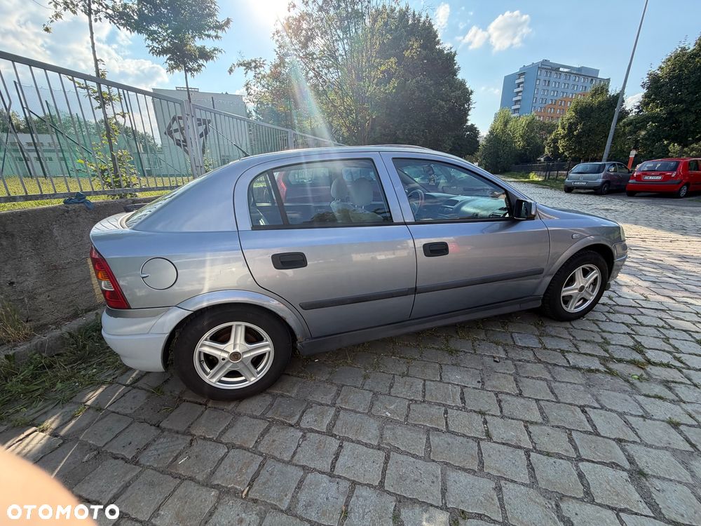 Opel Astra 1.4 Start - 6