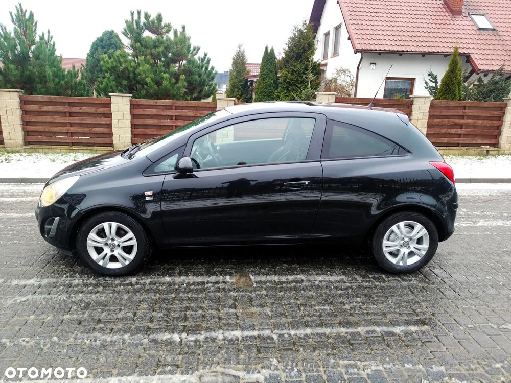 Opel Corsa 1.4 16V Edition 111 Jahre - 3