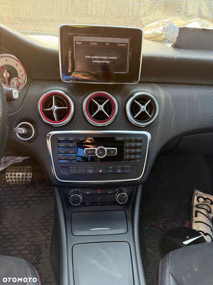 Mercedes-Benz Klasa A 180 CDI (BlueEFFICIENCY) 7G-DCT AMG Sport - 7