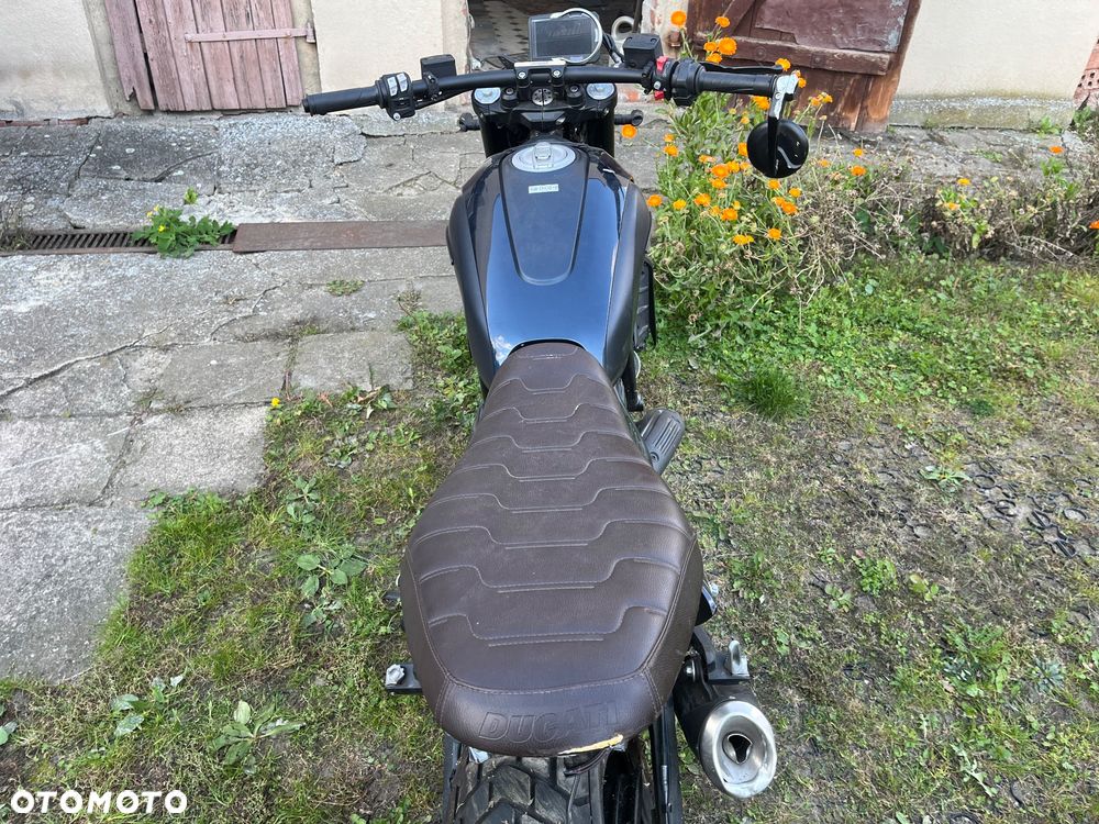Ducati Scrambler - 4