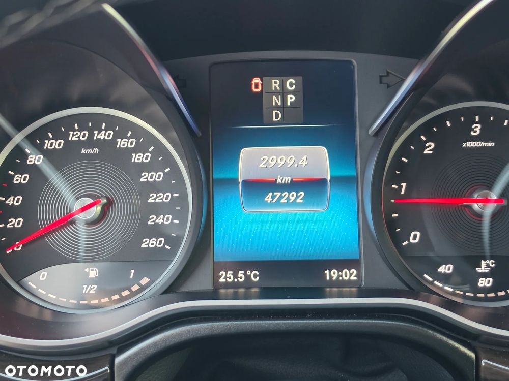 Mercedes-Benz Klasa V 300 d 4-Matic 9G-Tronic (d³ugi) - 10