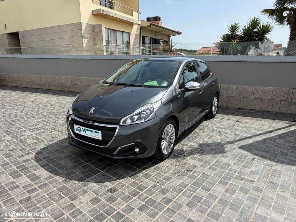 Peugeot 208 1.2 PureTech Style - 3
