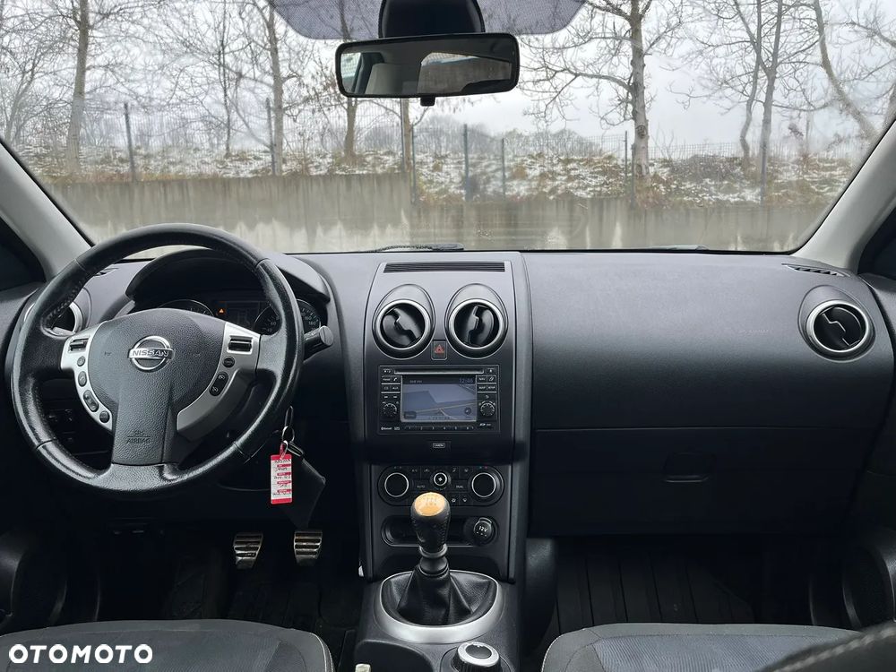 Nissan Qashqai 2.0 4 x 4 tekna - 10