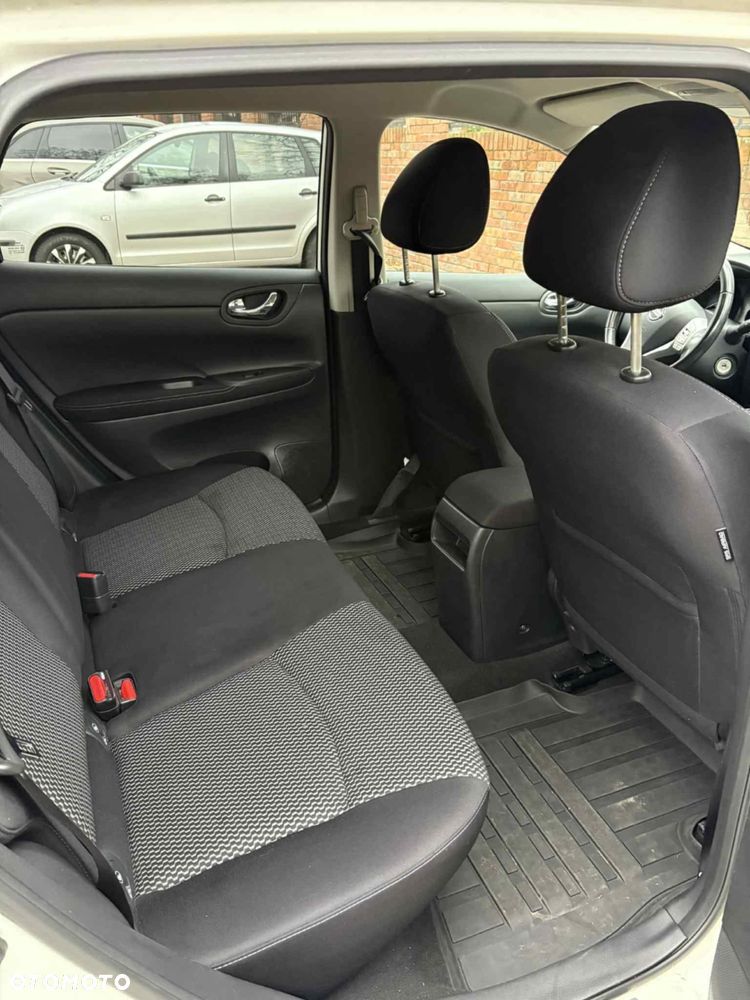 Nissan Pulsar 1.2 DIG-T Tekna EU6 - 17