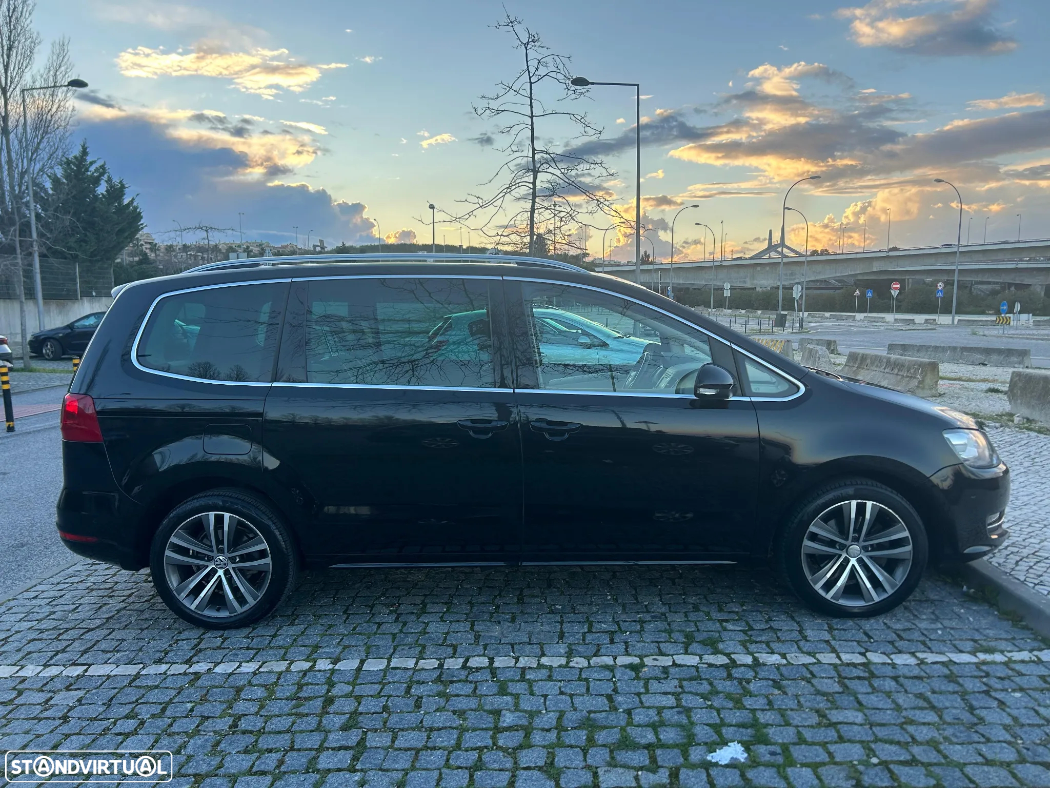 VW Sharan 2.0 TDI Highline DSG - 4